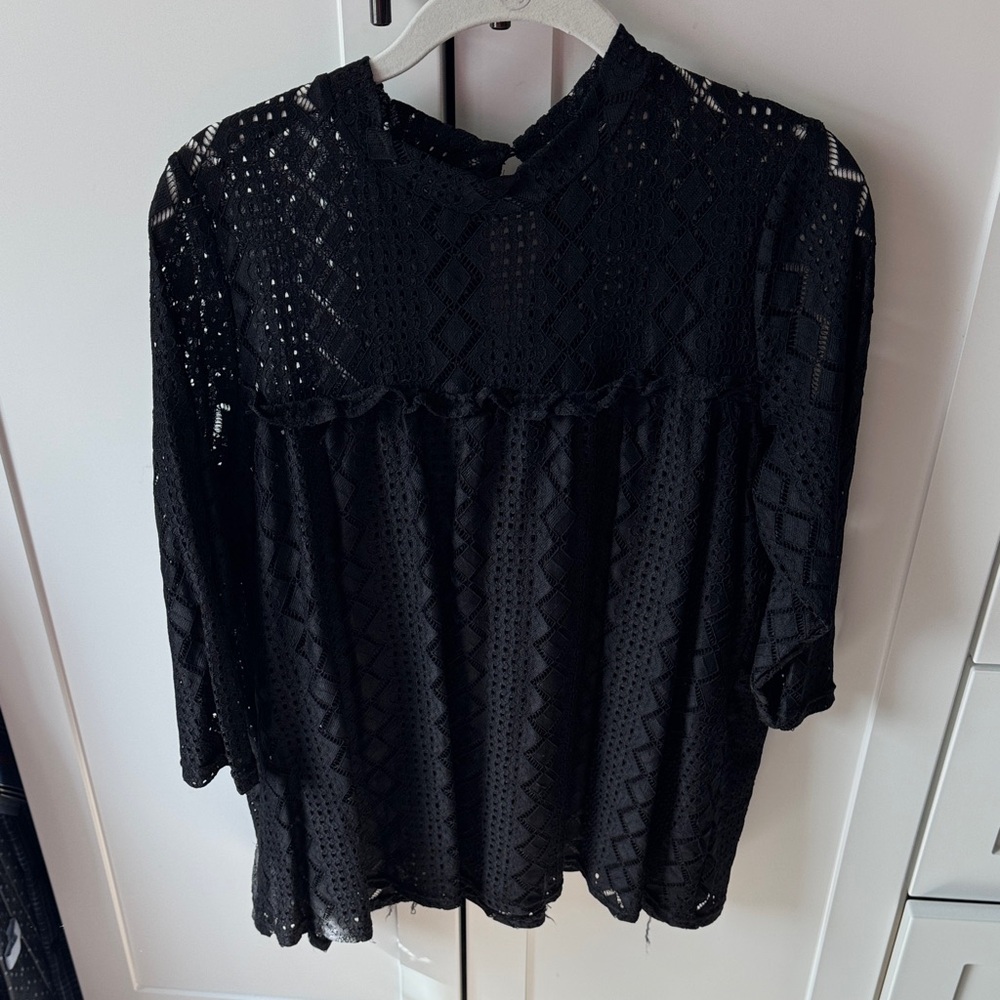 DAVI & DANI Black Lace Blouse